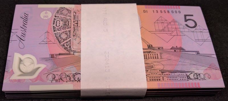 Di13 general prefix 5 polymer banknotes 2013 stevens parkinson Uncirculated consecutive numbers run of 4 notes